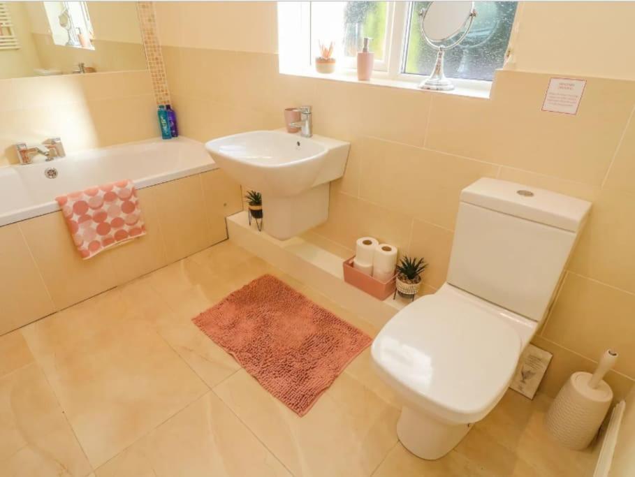 Two Acres- Spacious, Delightful, Pet Free Bungalow Levens Экстерьер фото